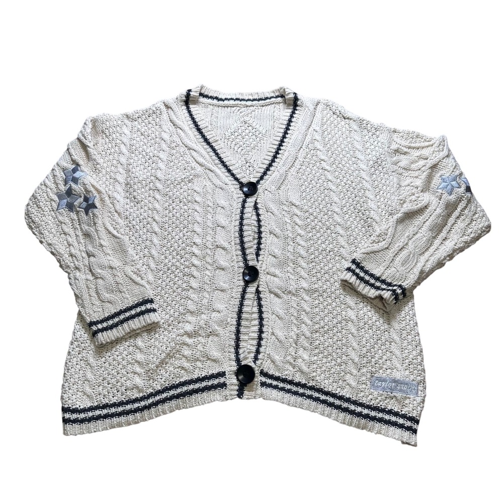 Taylor Swift Folklore Cardigan Cream Cable Knit Star Patch Official Merch XS/S - Picture 1 of 8